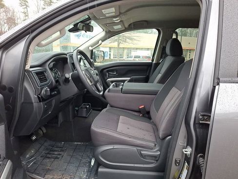 Used 2024 Nissan Titan SV w/ Accessory Utility Package image 14