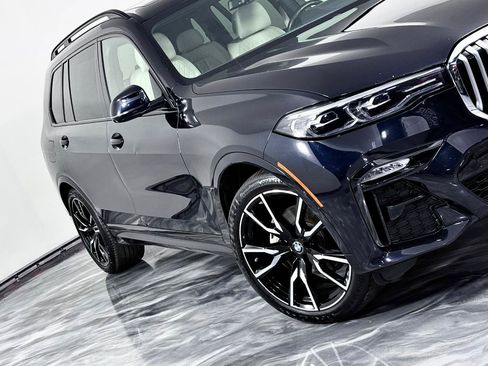 Used 2019 BMW X7 xDrive40i w/ Premium Package AWD/4WD image 4