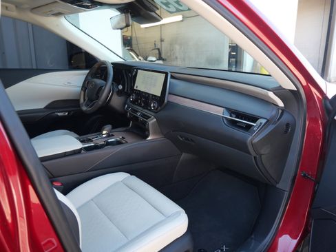 Used 2023 Lexus RX 350 AWD image 13