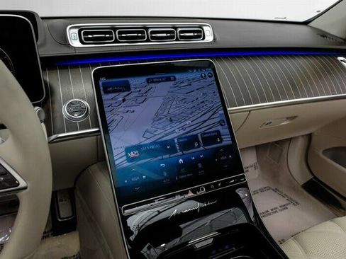 Used 2023 Mercedes-Benz Maybach S 680 4MATIC image 26