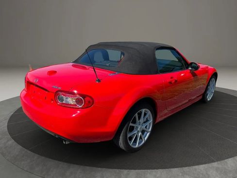 Used 2010 MAZDA MX-5 Miata Grand Touring w/ Premium Pkg RWD image 10