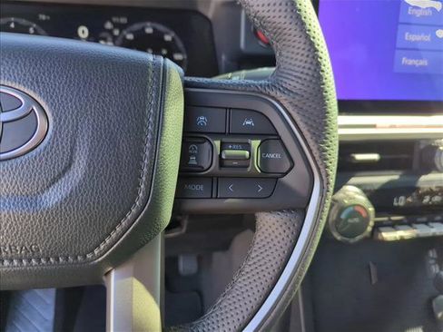 New 2025 Toyota Tacoma TRD Off-Road image 18