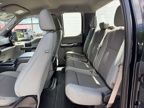 Used 2018 Ford F150 XL w/ Equipment Group 101A Mid AWD/4WD image 25