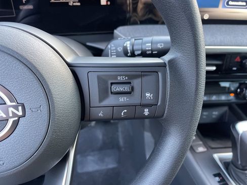 New 2026 Nissan Kicks SV image 15