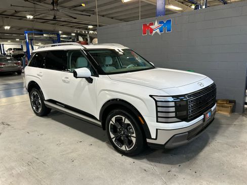 New 2026 Hyundai Palisade Limited AWD/4WD image 2