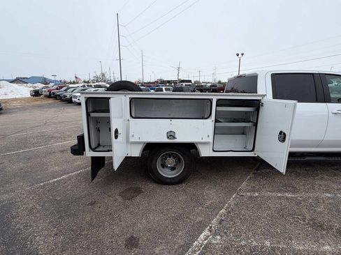 Used 2024 Chevrolet Silverado 3500 LT w/ Convenience Package AWD/4WD image 54