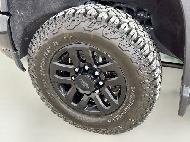 Used 2020 Chevrolet Silverado 2500 Custom w/ Custom Value Package AWD/4WD image 30