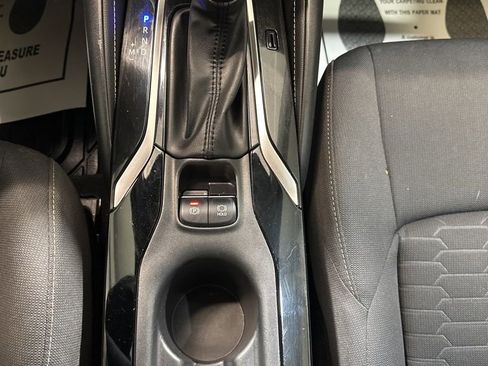 Used 2022 Toyota Corolla SE image 33
