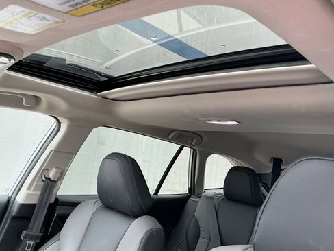 Certified 2025 Subaru Outback Onyx Edition AWD/4WD image 15
