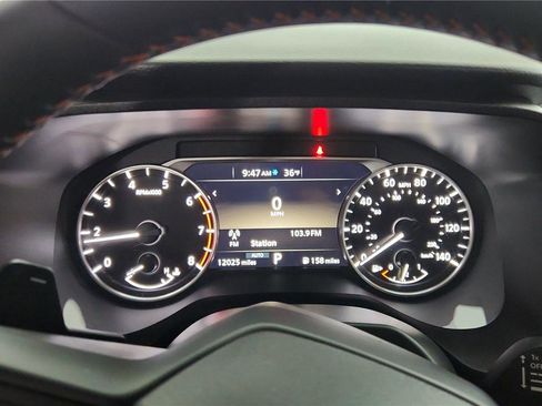 Certified 2025 Nissan Rogue SV image 40