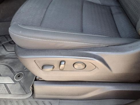 Used 2024 Chevrolet Silverado 1500 Custom RWD image 25