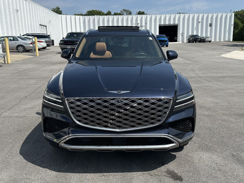 Used 2025 Genesis GV80 3.5T Prestige AWD/4WD image 3