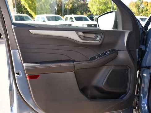 Used 2026 Ford Escape Active w/ Cold Weather Package image 21