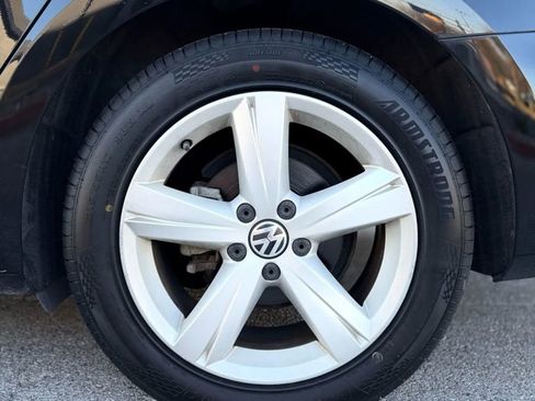 Used 2012 Volkswagen Passat 2.5 SE image 30