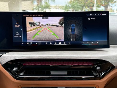 Used 2025 BMW 430i Coupe w/ M Sport Package image 29