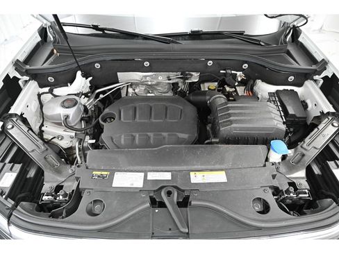 Used 2024 Volkswagen Atlas Cross Sport SEL Premium R-Line image 53