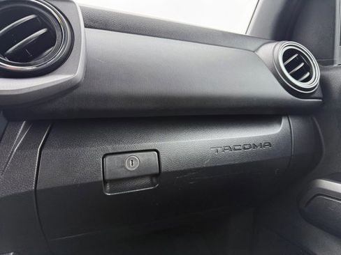 Used 2023 Toyota Tacoma TRD Sport w/ Technology Package image 25