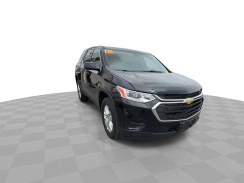 Used 2020 Chevrolet Traverse LS AWD/4WD image 2