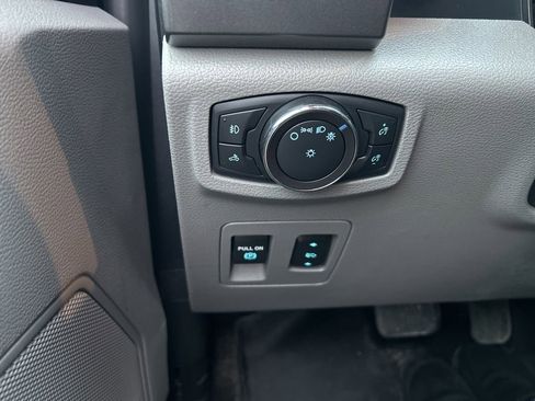 Used 2018 Ford F150 XLT w/ Equipment Group 302A Luxury image 30