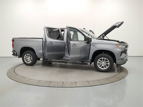 New 2026 Chevrolet Silverado 1500 RST w/ Convenience Package II image 16