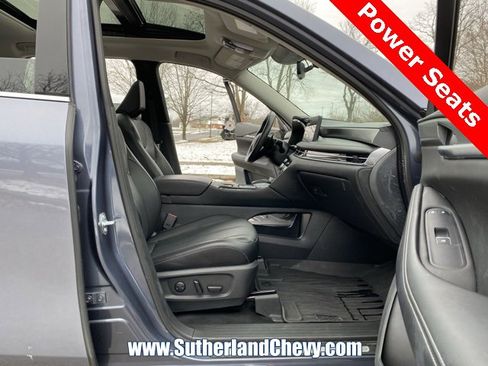 Used 2024 INFINITI QX60 Luxe image 17