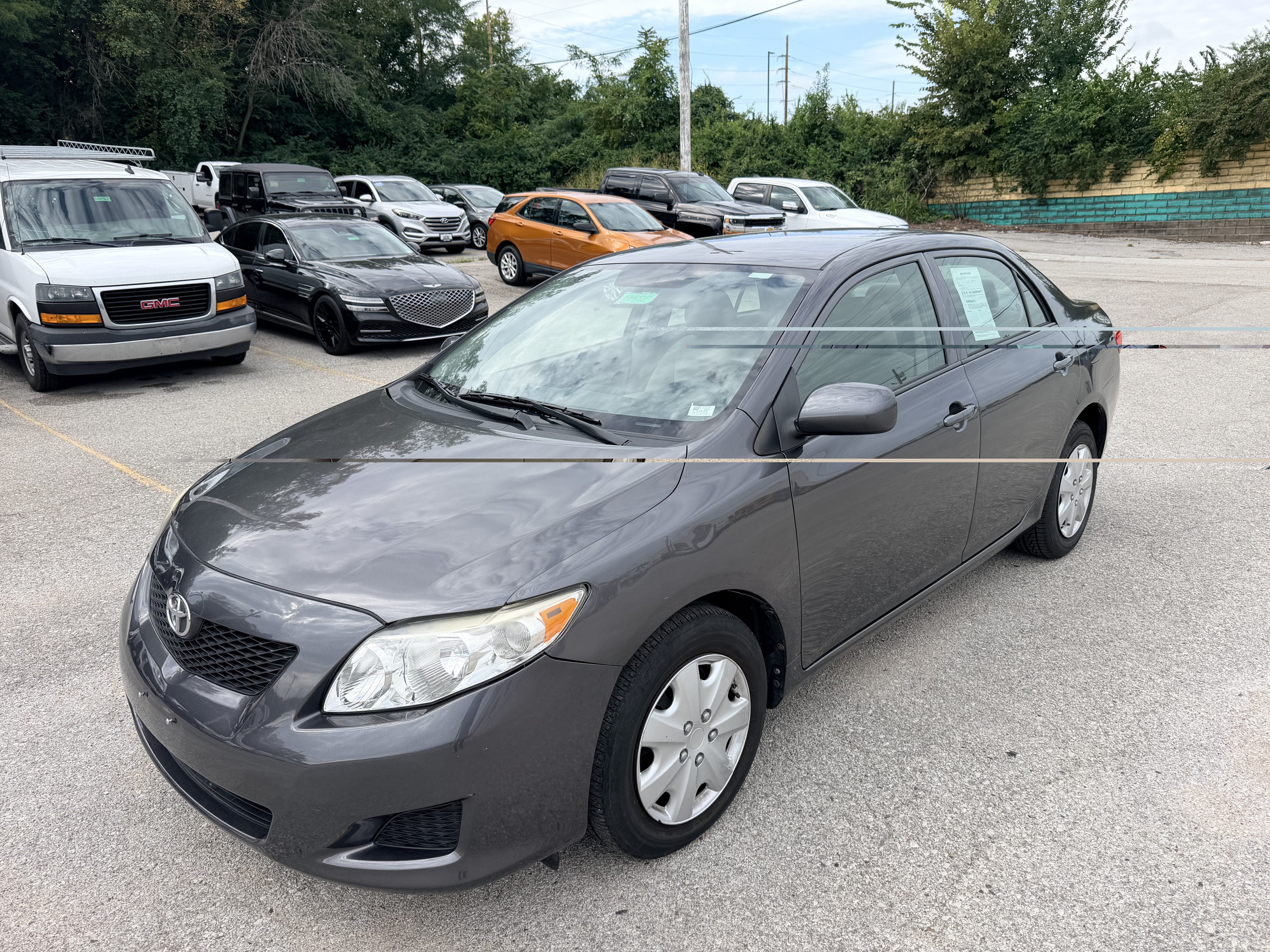 Used 2010 Toyota Corolla LE FWD image 2