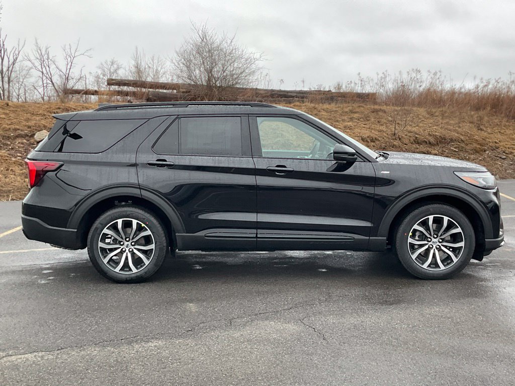 New 2026 Ford Explorer ST-Line AWD/4WD image 25