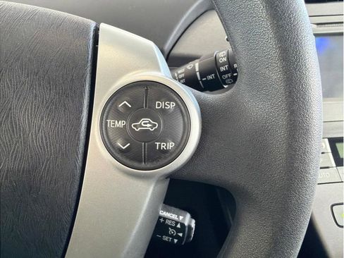 Used 2012 Toyota Prius Two image 18