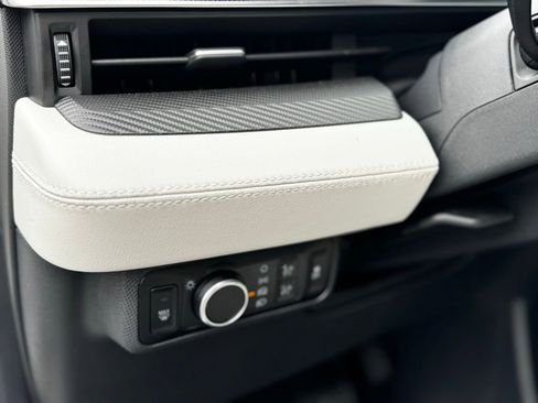 Used 2024 Ford Mustang Mach-E Premium image 16