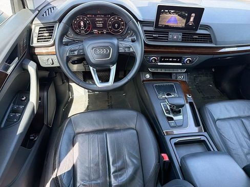 Used 2018 Audi Q5 2.0T Premium AWD/4WD image 16