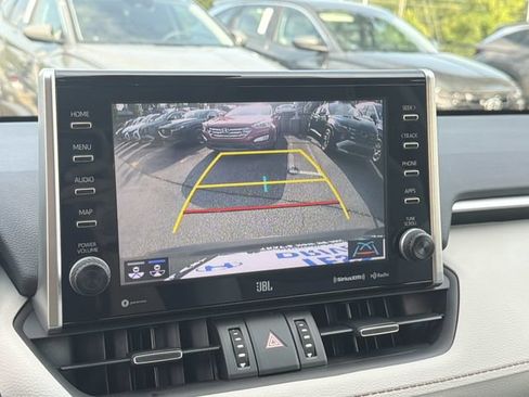 Used 2022 Toyota RAV4 Limited AWD/4WD image 30