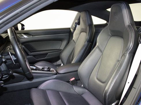 Used 2024 Porsche 911 Carrera S image 5