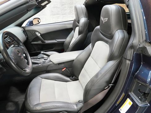 Used 2013 Chevrolet Corvette Coupe w/ 4LT Preferred Equipment Group RWD image 45