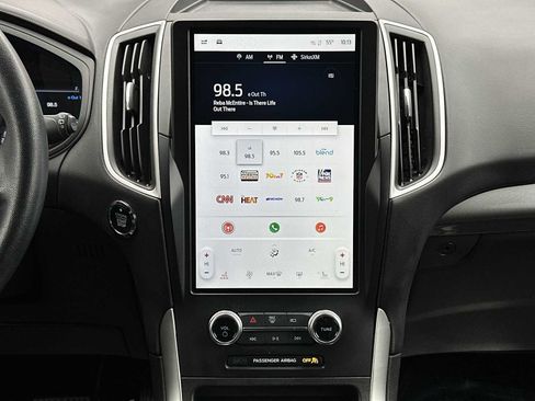 Used 2024 Ford Edge SEL image 12