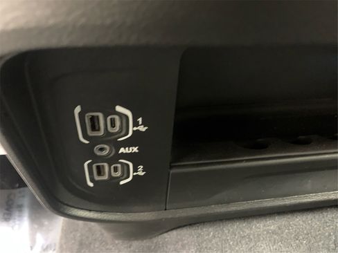 Used 2024 RAM 2500 Big Horn image 30