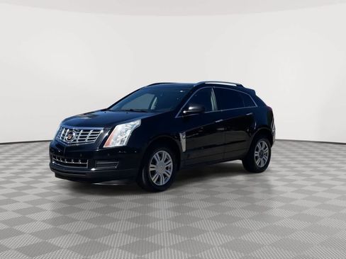 Used 2015 Cadillac SRX Luxury w/ Driver Awareness Package FWD image 4
