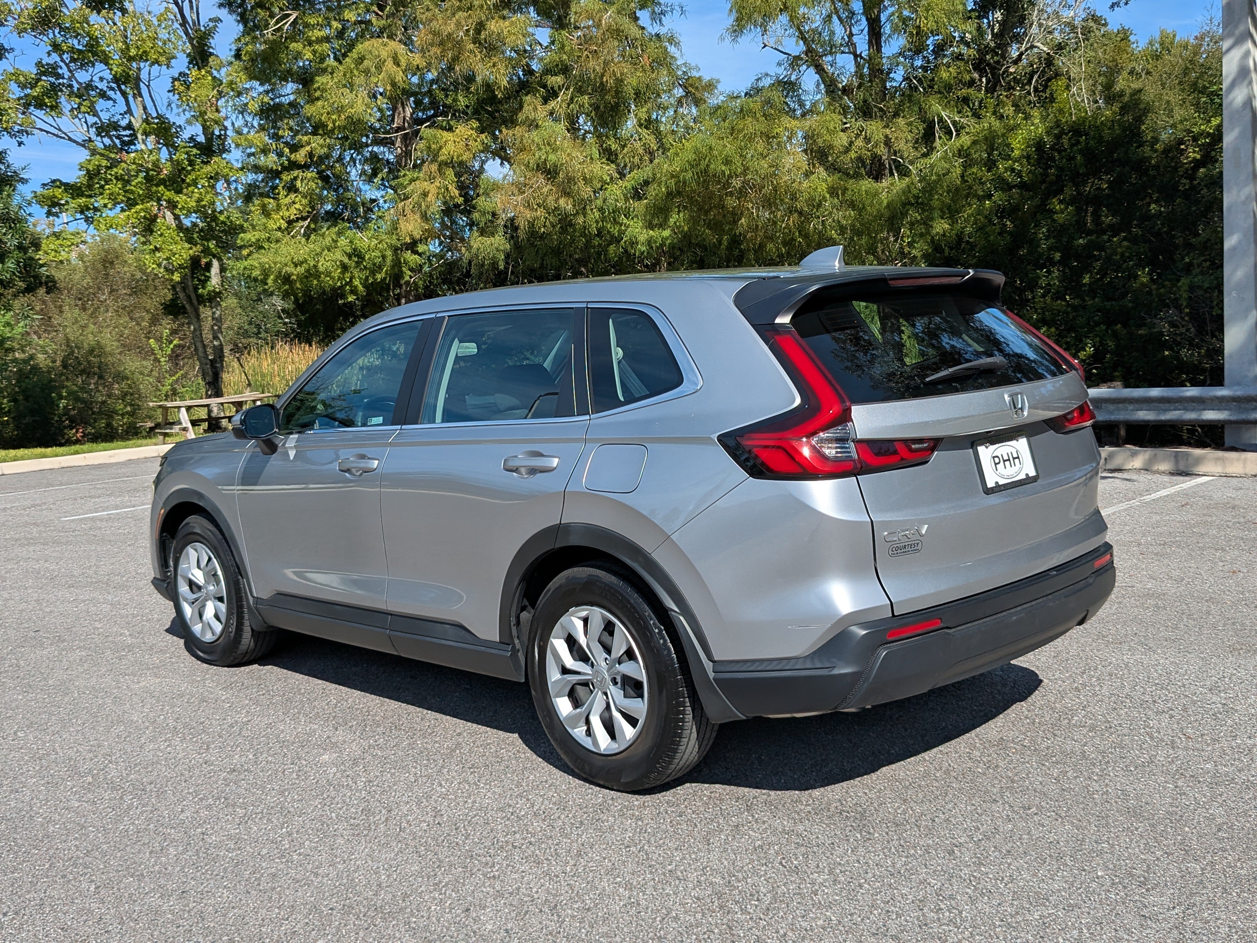 Used 2024 Honda CR-V LX image 5