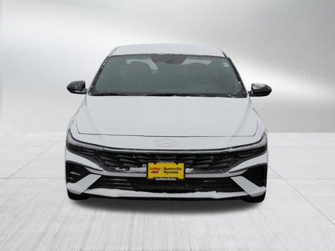 Certified 2025 Hyundai Elantra Sport image 2