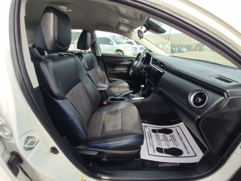 Used 2018 Toyota Corolla SE image 15