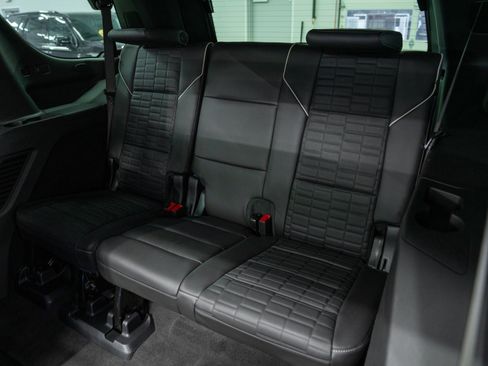 Used 2025 Cadillac Escalade V w/ LPO, ONYX Package AWD/4WD image 26
