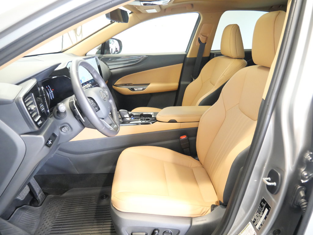 Certified 2025 Lexus NX 350 AWD w/ Accessory Package (2T) image 15