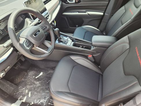 New 2026 Jeep Compass Trailhawk AWD/4WD image 10