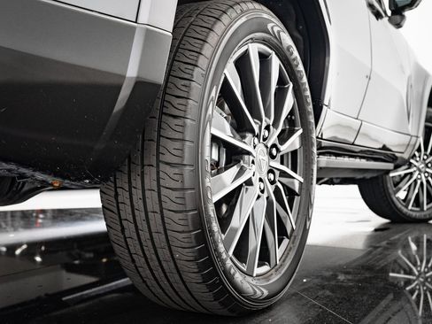 Certified 2024 Lexus GX 550 550 Luxury+ image 37