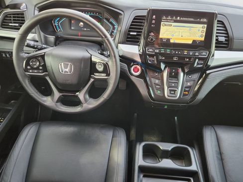 Used 2023 Honda Odyssey Touring image 28
