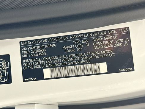 New 2026 Volvo XC60 B5 Core image 32