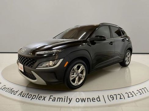 Used 2022 Hyundai Kona SEL FWD image 1