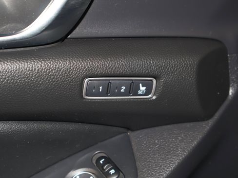 Certified 2022 Honda Accord Touring image 36