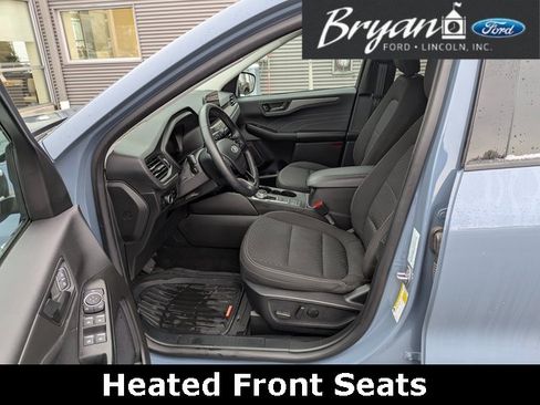 Used 2024 Ford Escape Active w/ Cold Weather Package image 12