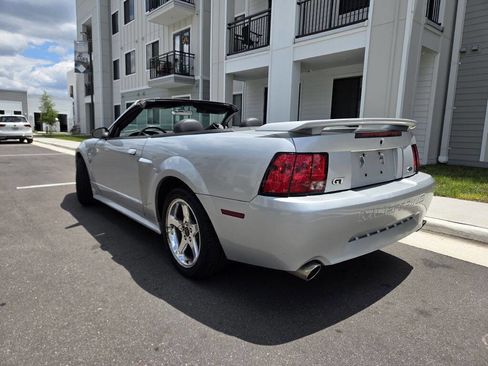 Used 2004 Ford Mustang GT RWD image 18