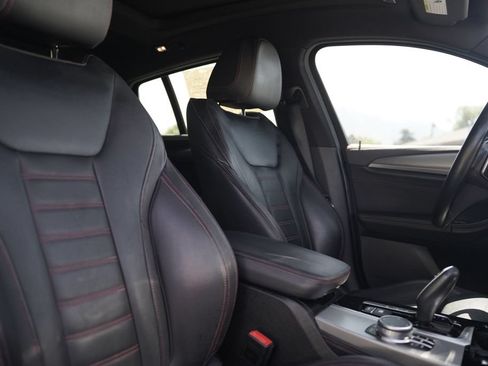 Used 2019 BMW X4 M40i w/ Executive Package AWD/4WD image 14